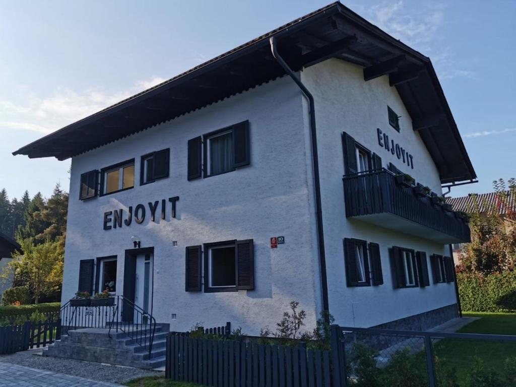 فندق Enjoyit Velden West Selpritsch المظهر الخارجي الصورة